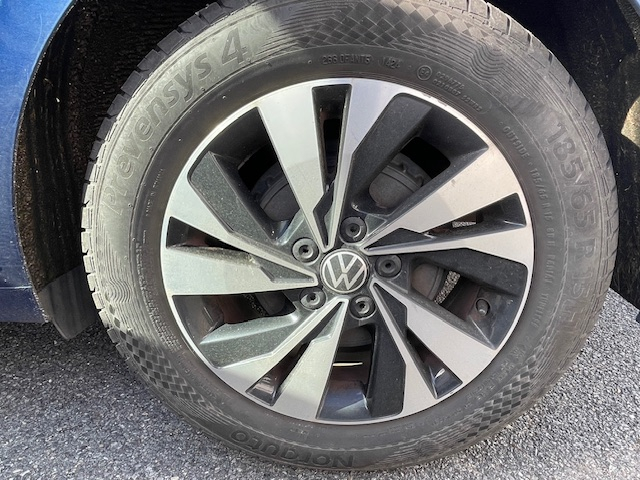 Volkswagen Polo — 22