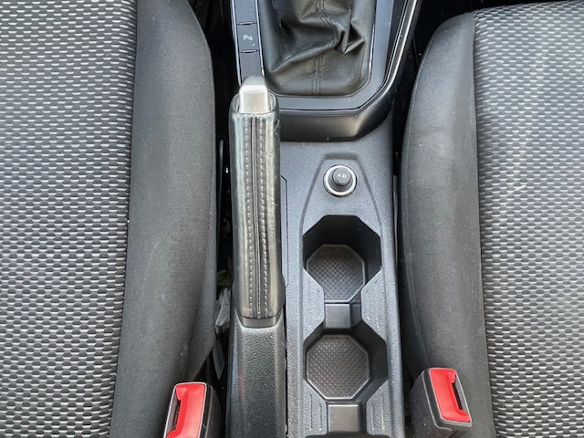 Volkswagen Polo — 19
