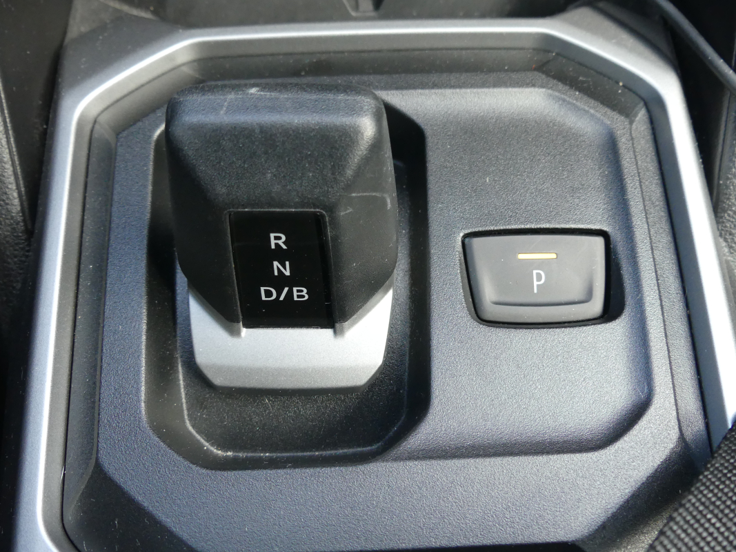 Dacia Duster — 18