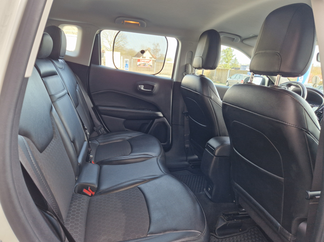 Jeep Compass — 23