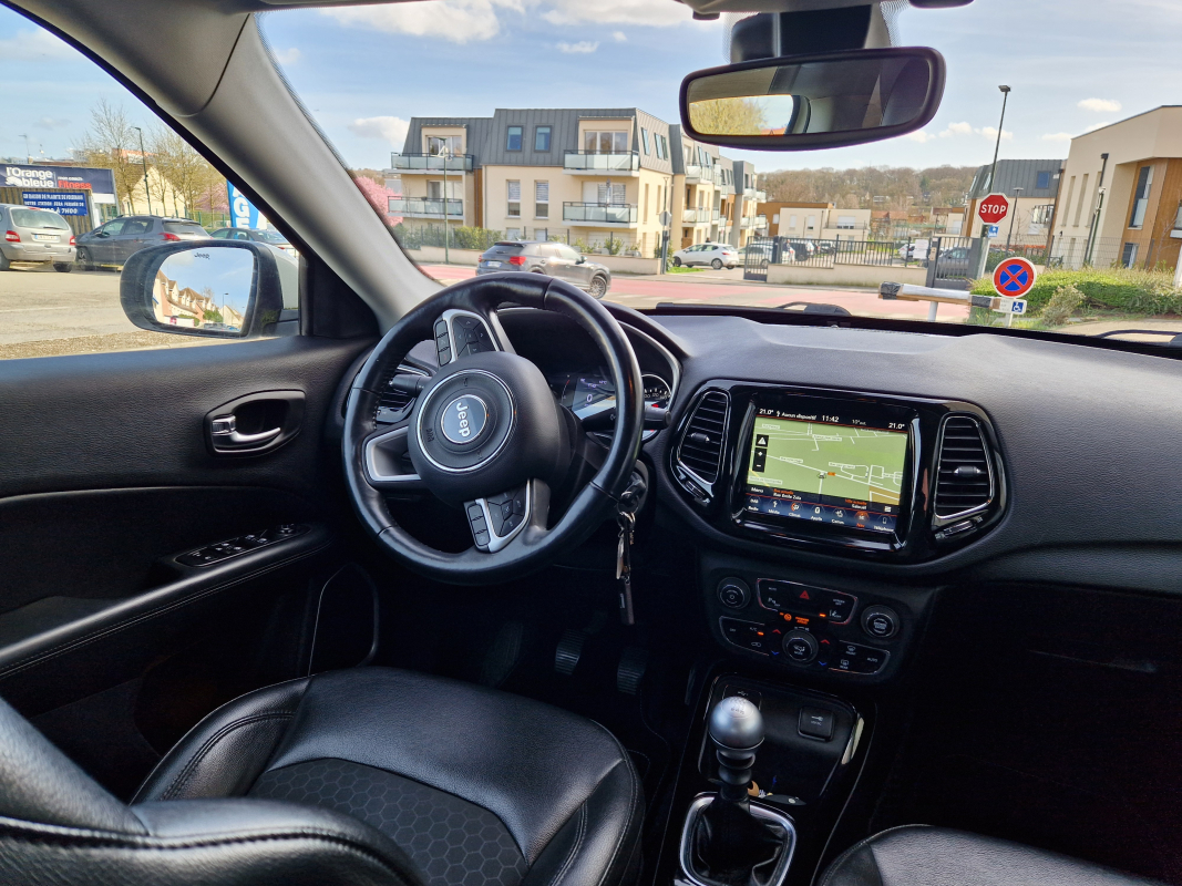 Jeep Compass — 27
