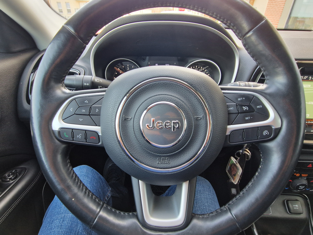 Jeep Compass — 13