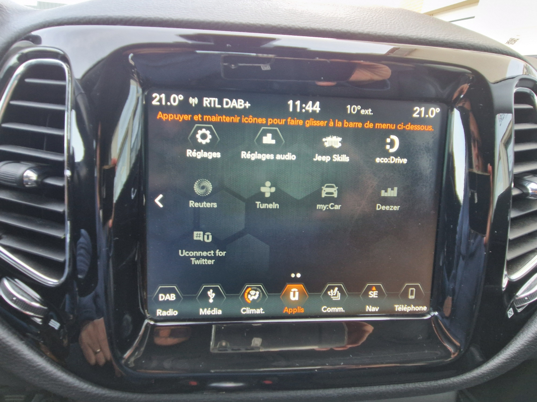 Jeep Compass — 30