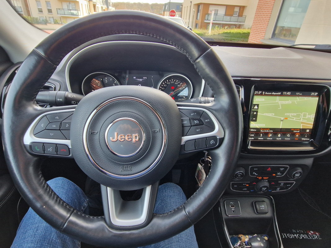 Jeep Compass — 12