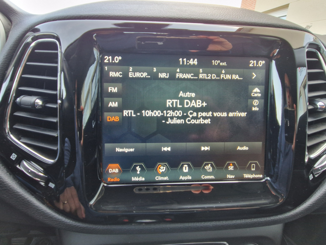 Jeep Compass — 33