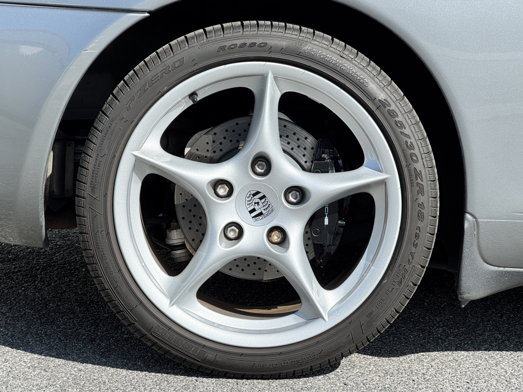 Porsche 911 — 37