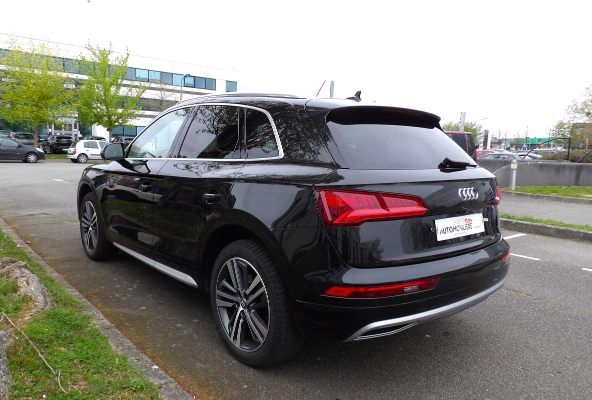 Audi Q5 — 5