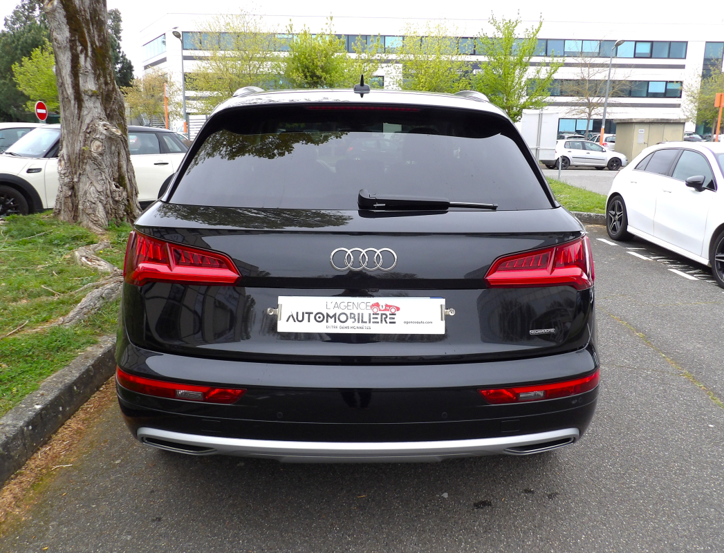 Audi Q5 — 4