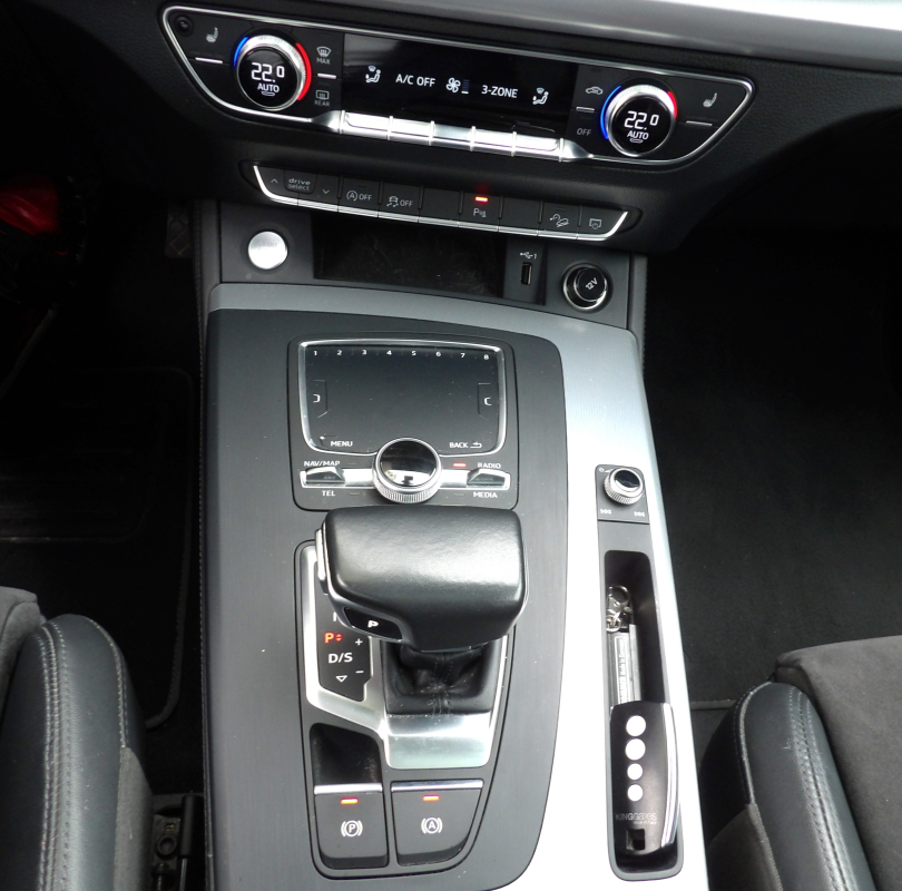 Audi Q5 — 12