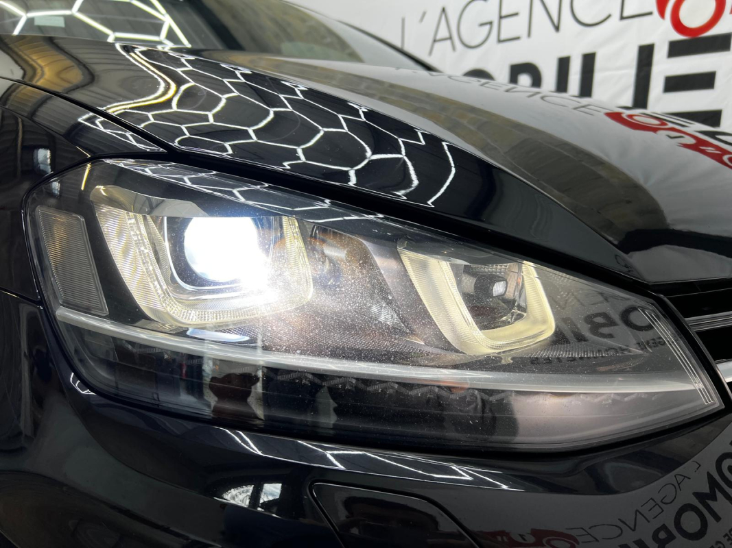 Volkswagen Golf — 14