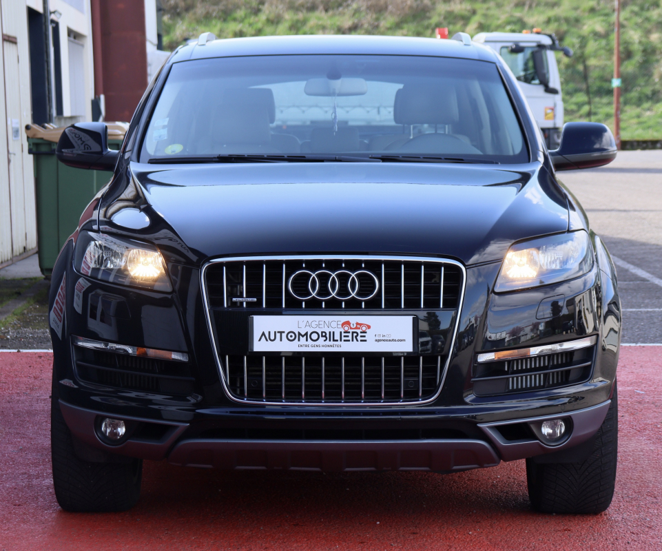 Audi Q7 — 3