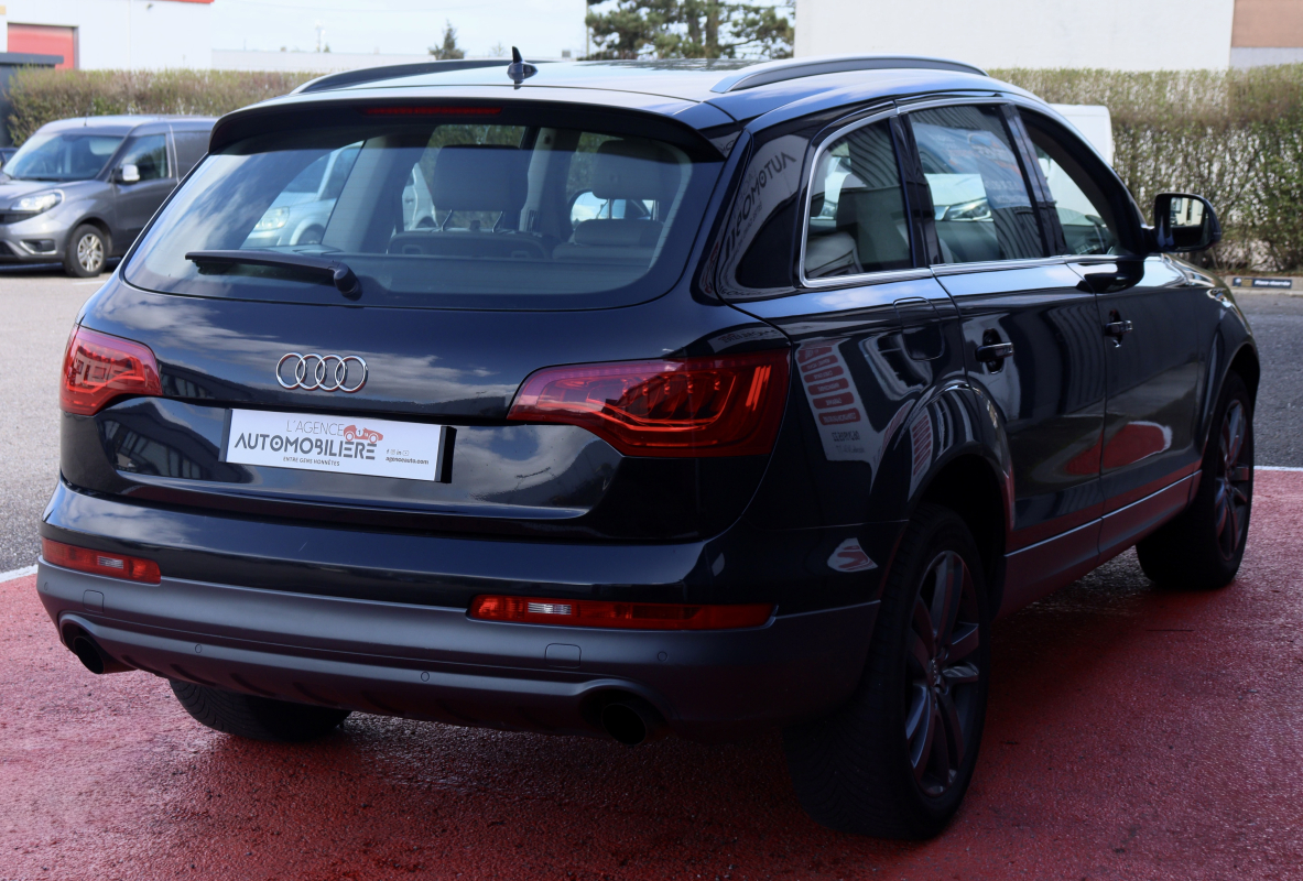 Audi Q7 — 5