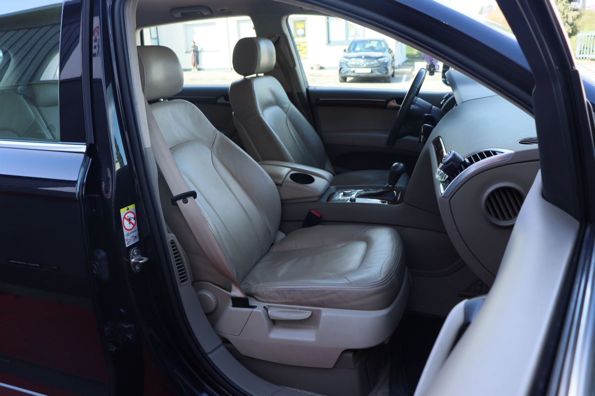 Audi Q7 — 9