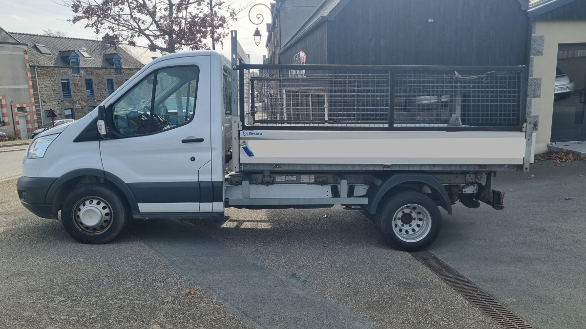 Ford Transit — 9