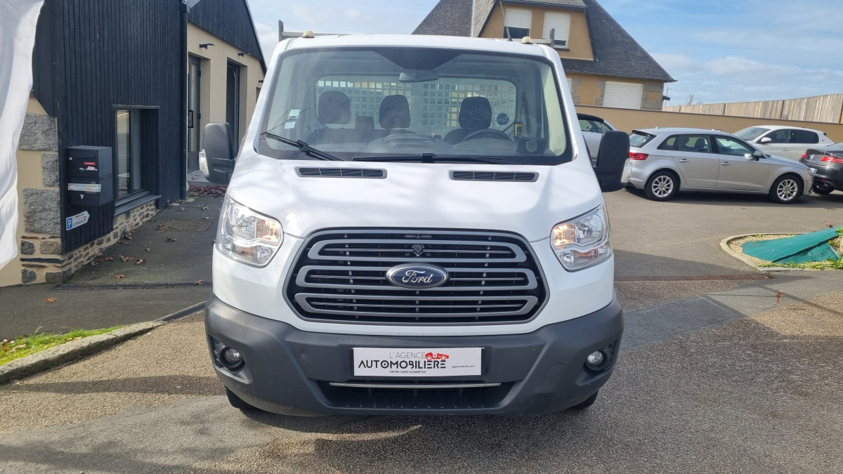 Ford Transit — 3