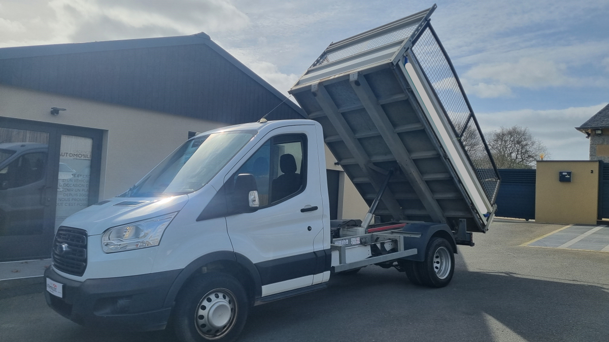 Ford Transit — 11