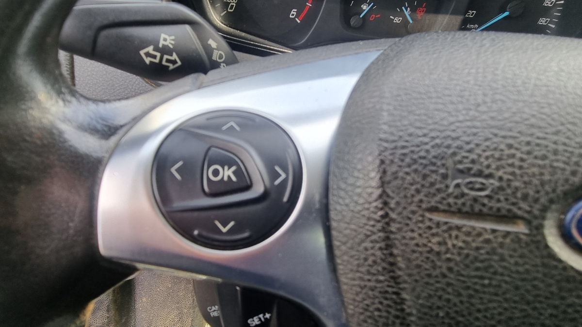 Ford Transit — 24