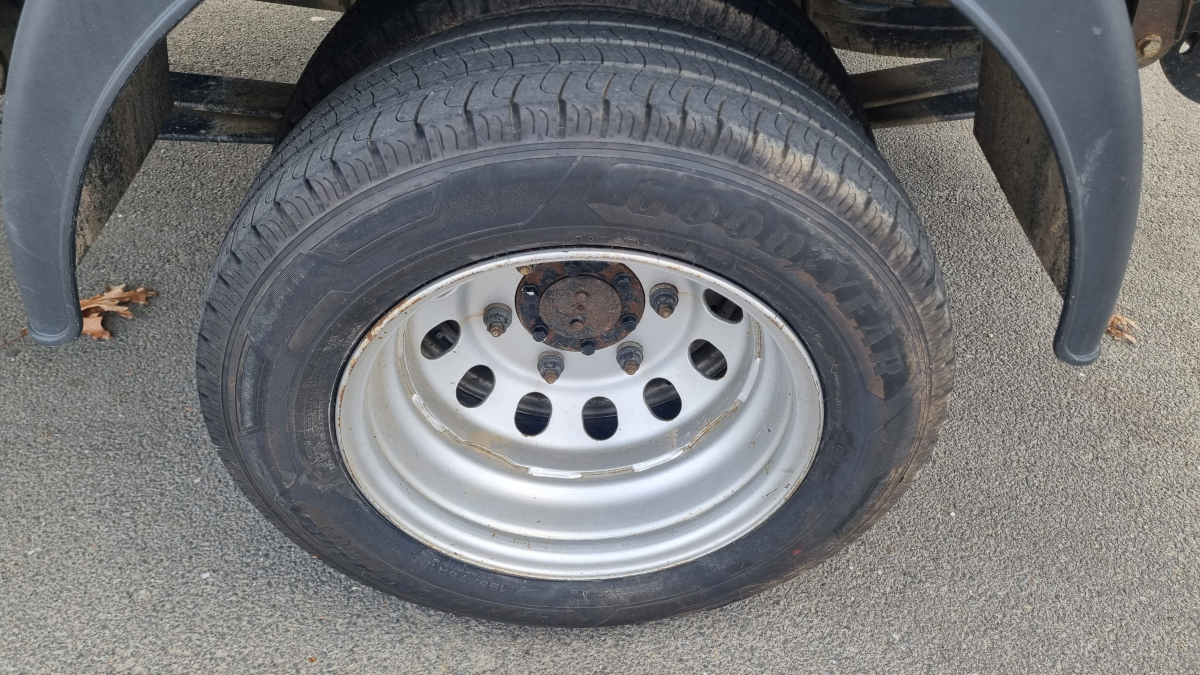 Ford Transit — 27
