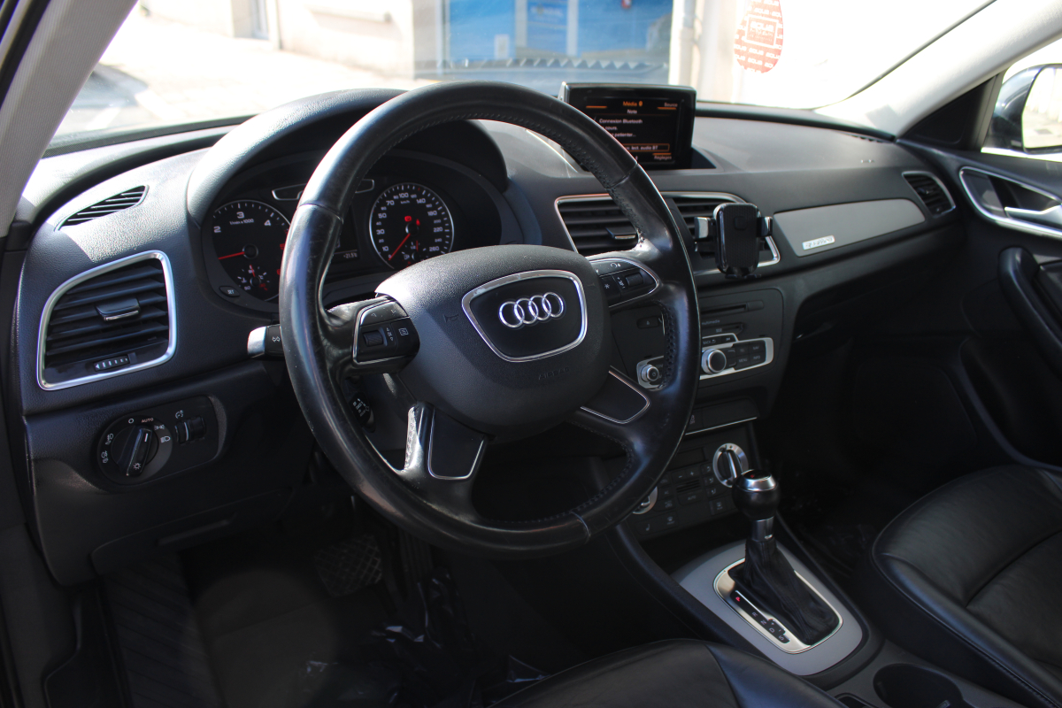 Audi Q3 — 11