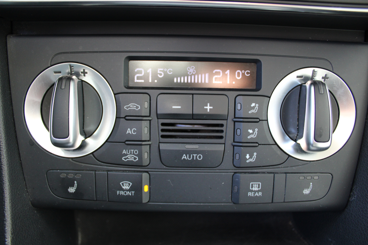 Audi Q3 — 18