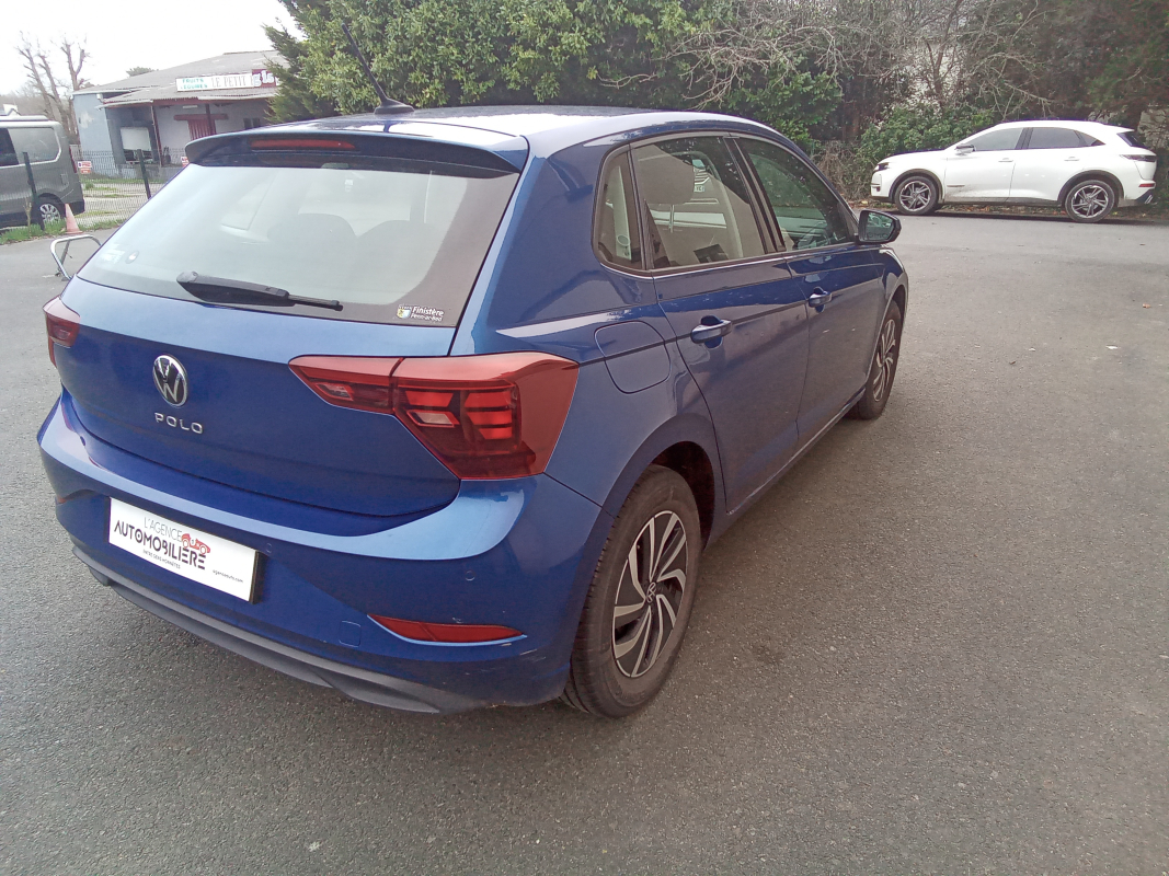 Volkswagen Polo — 5