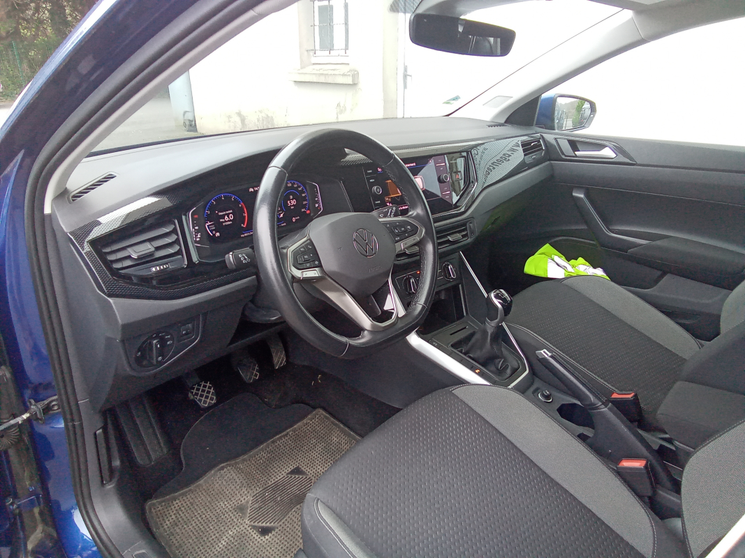 Volkswagen Polo — 8