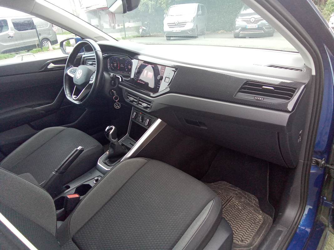 Volkswagen Polo — 13