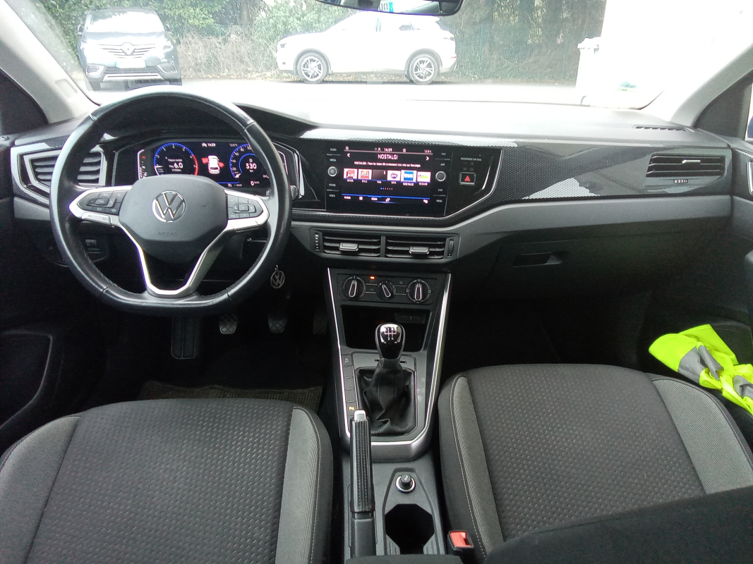 Volkswagen Polo — 9