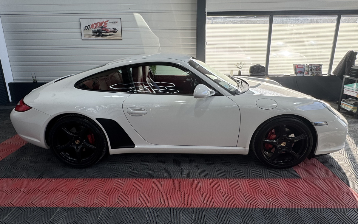Porsche 911 — 14