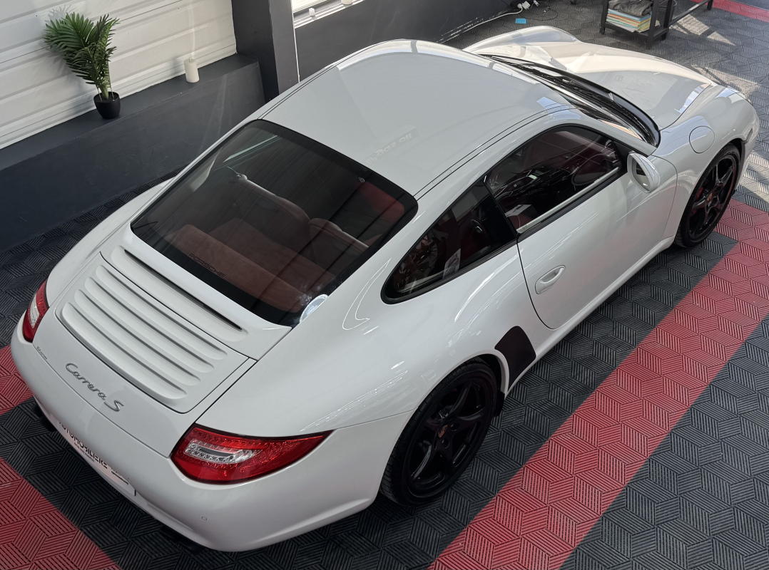 Porsche 911 — 13
