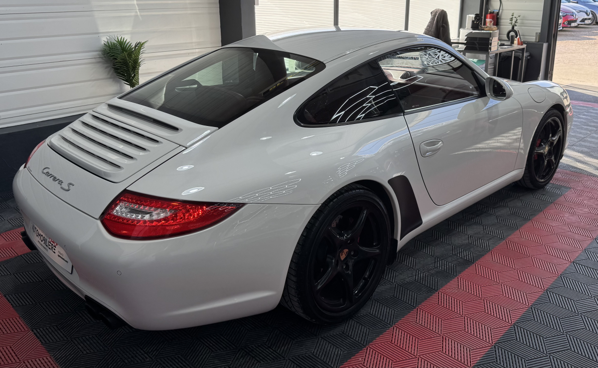 Porsche 911 — 11