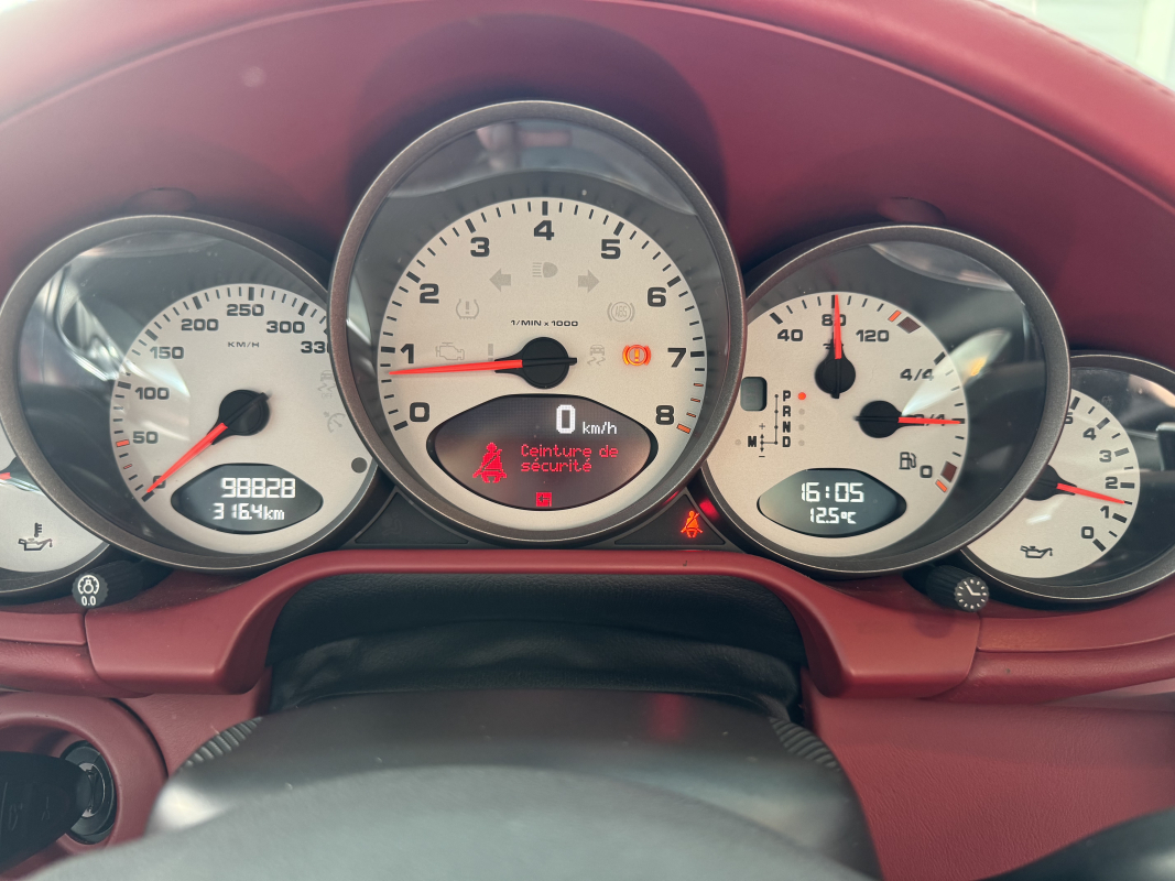 Porsche 911 — 18