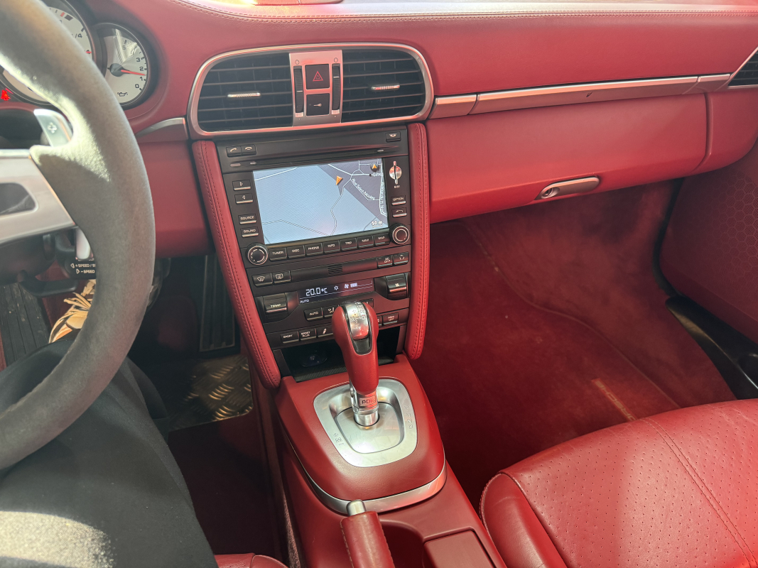Porsche 911 — 19