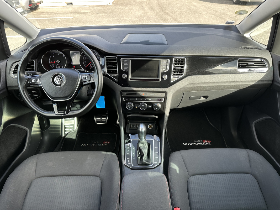 Volkswagen Golf Sportsvan — 15