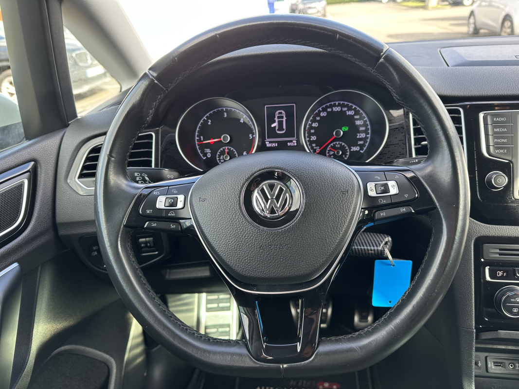 Volkswagen Golf Sportsvan — 12