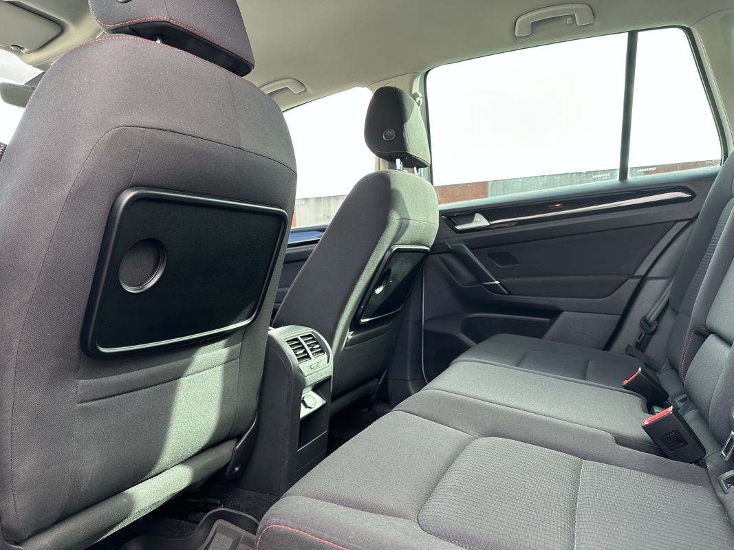 Volkswagen Golf Sportsvan — 14