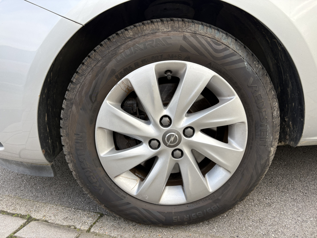 Opel Corsa — 9