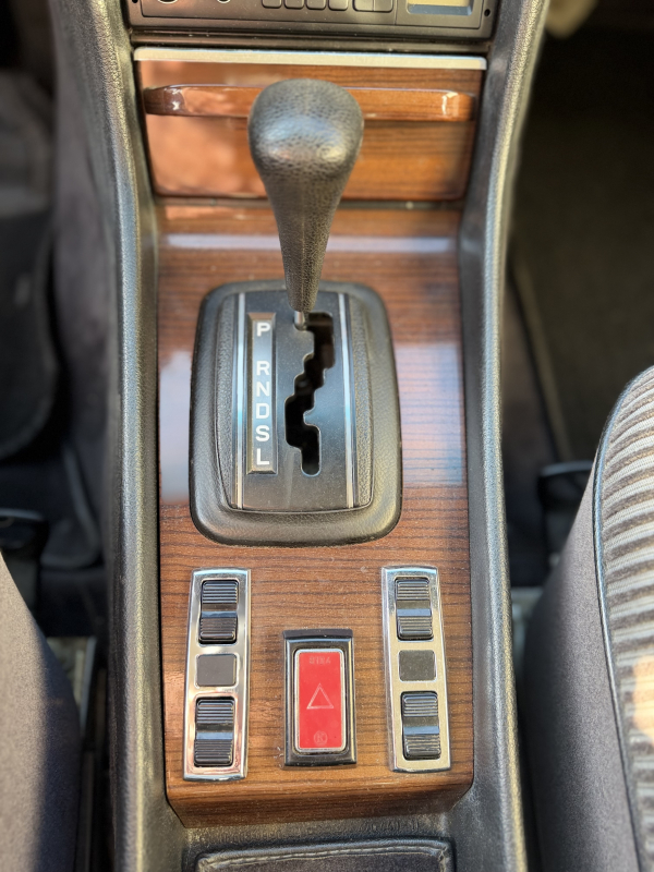 Mercedes 280 — 15