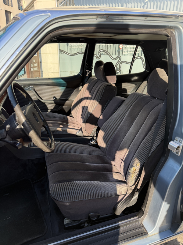 Mercedes 280 — 14