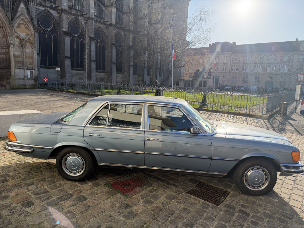 Mercedes 280 — 4