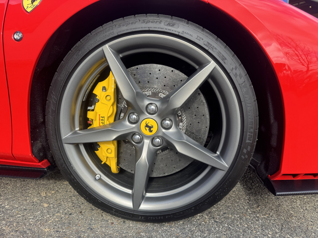 Ferrari F8 Spider — 11