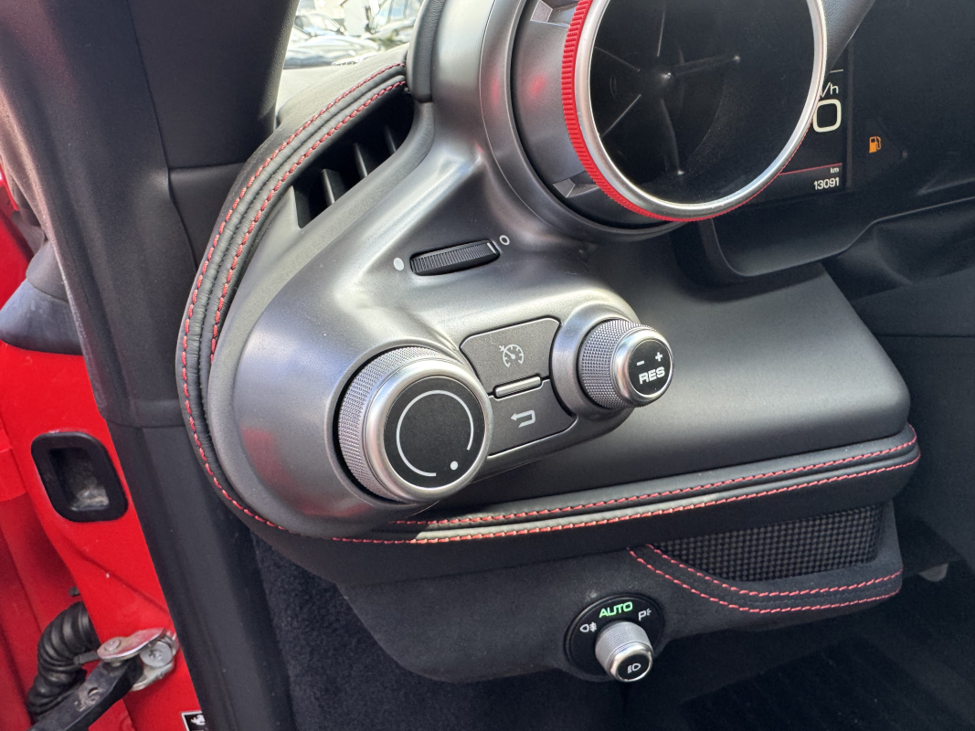 Ferrari F8 Spider — 27