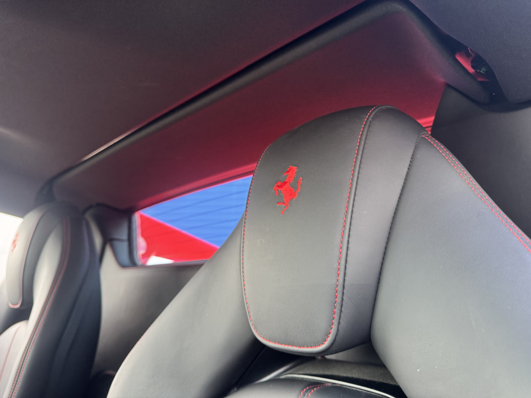 Ferrari F8 Spider — 14