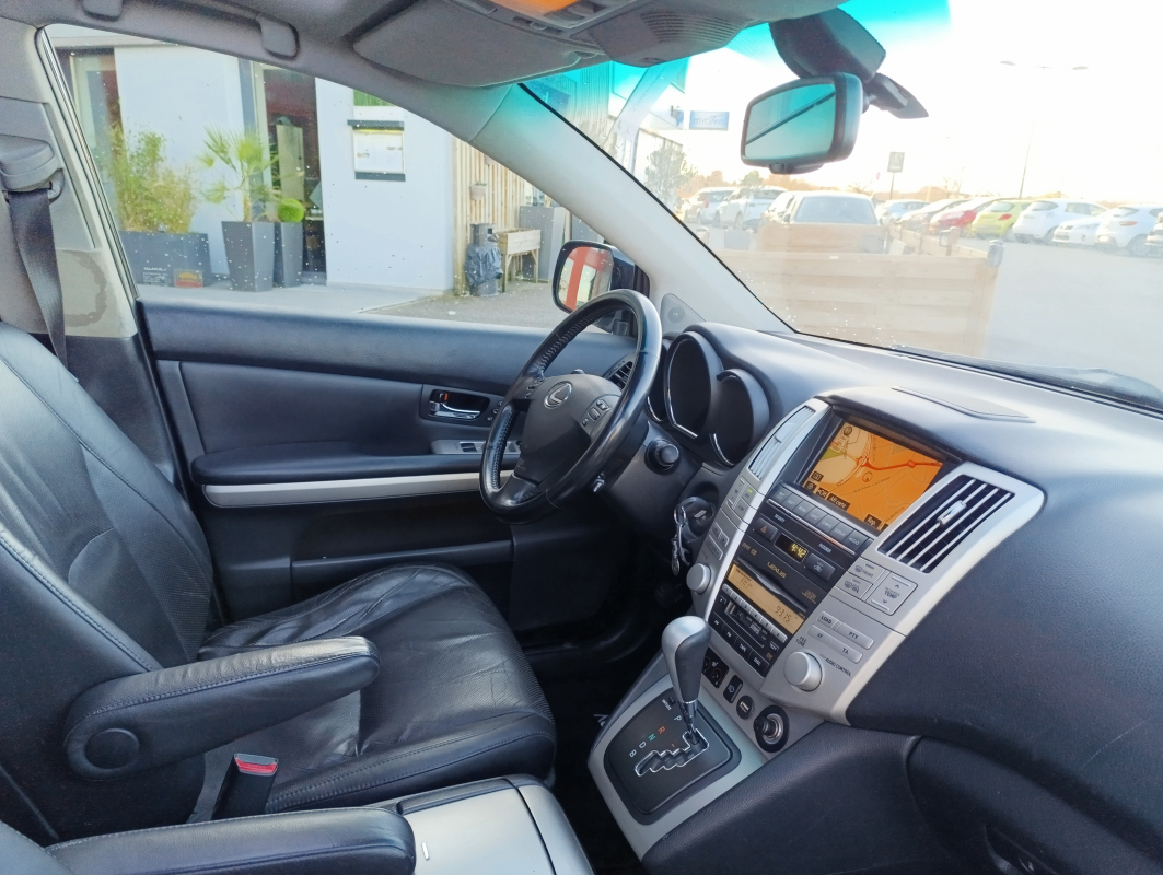 Lexus RX — 14