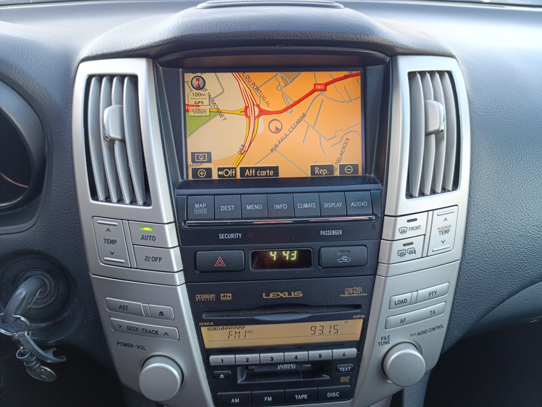 Lexus RX — 25