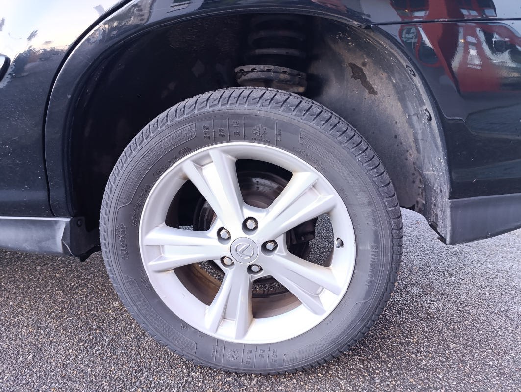Lexus RX — 35