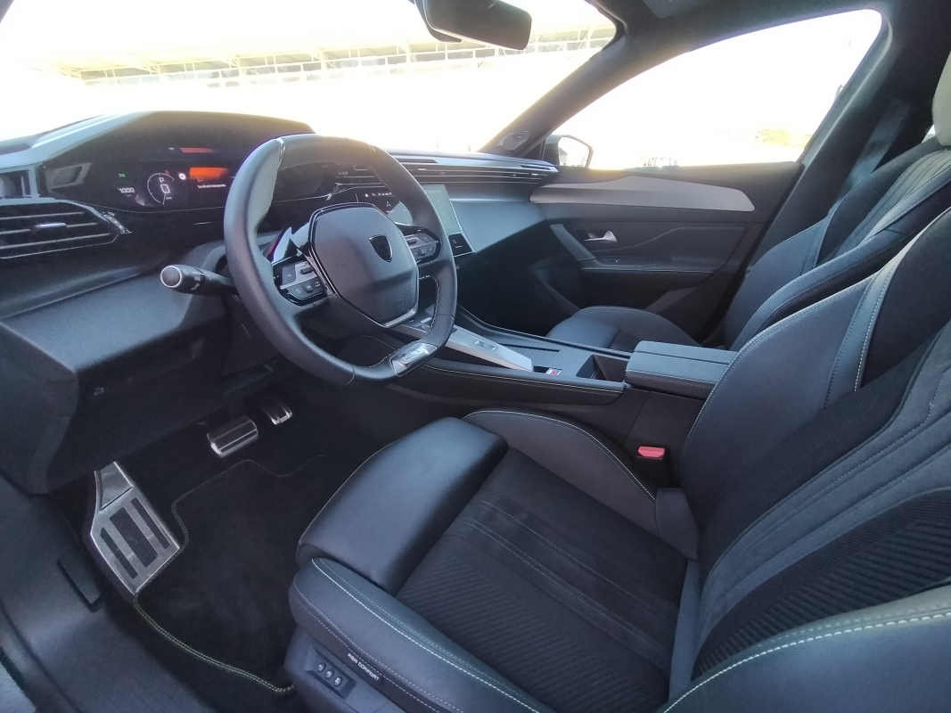Peugeot 308 SW — 10
