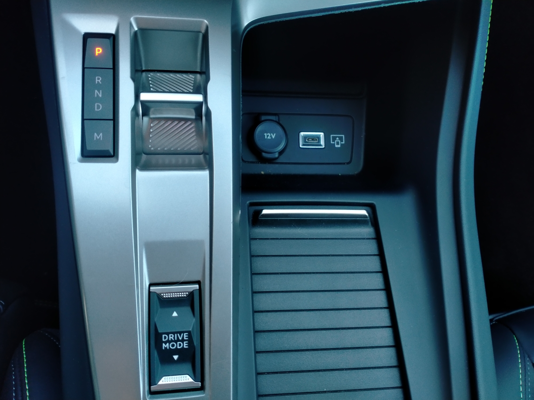 Peugeot 308 SW — 23