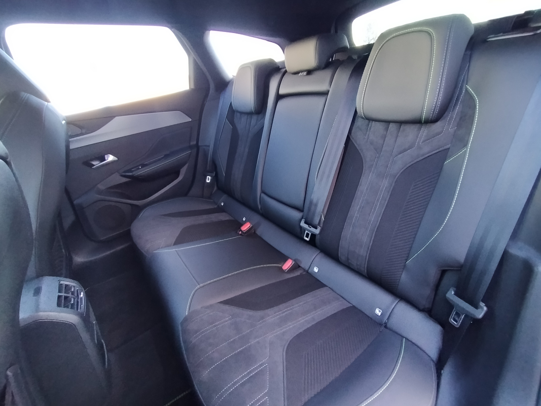 Peugeot 308 SW — 13
