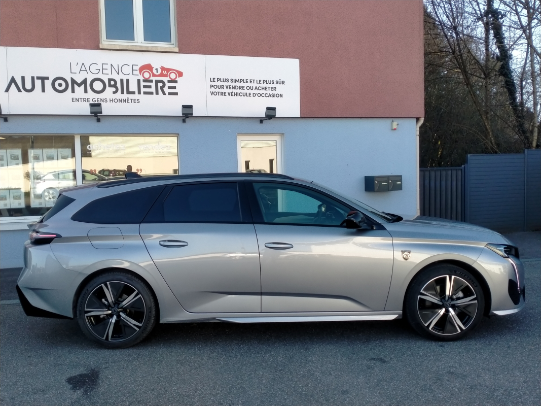 Peugeot 308 SW — 8